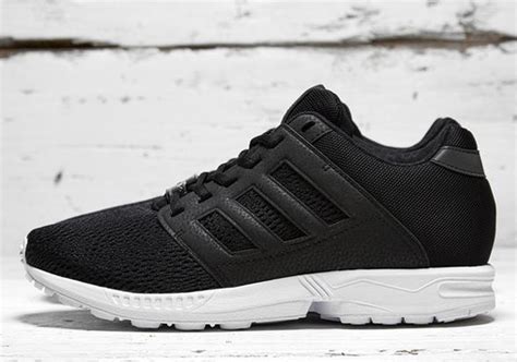 flux adidas schoenen black white|adidas flux all black.